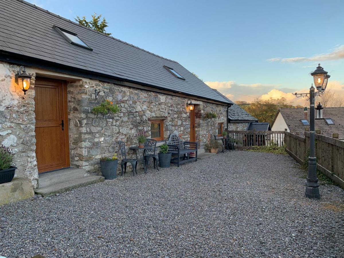 The Reindeer Retreat Buttercup Twin Hotell Kidwelly Eksteriør bilde