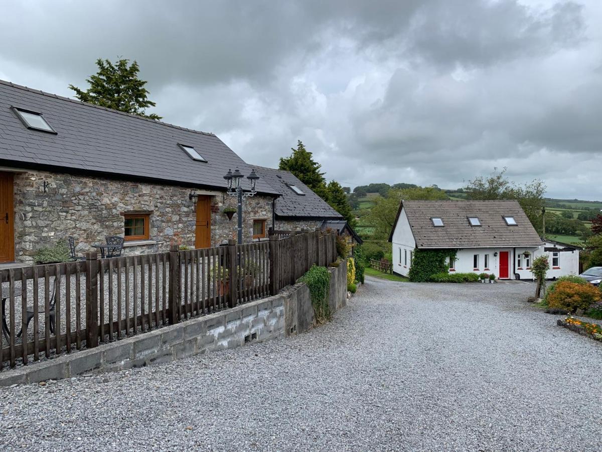 The Reindeer Retreat Buttercup Twin Hotell Kidwelly Eksteriør bilde