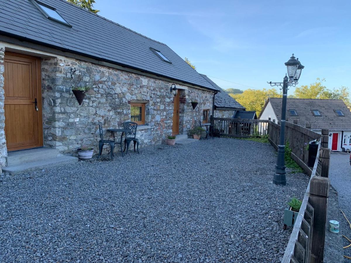 The Reindeer Retreat Buttercup Twin Hotell Kidwelly Eksteriør bilde